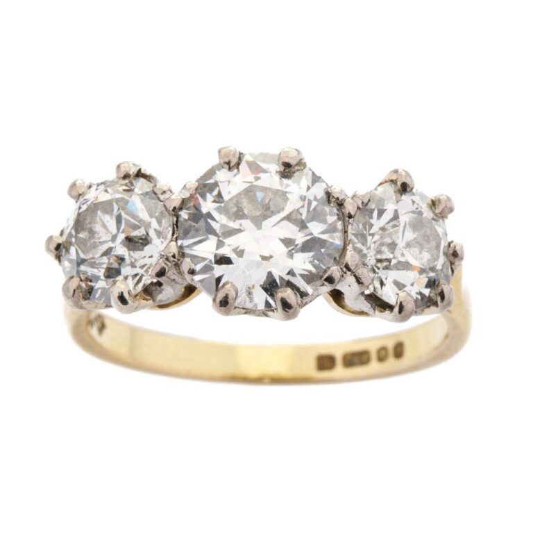 Diamond three stone ring 18ct gold 5100 768x768