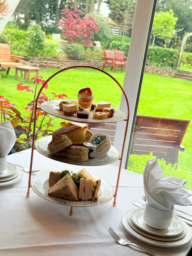 546684D8 6CA6 4480 87E3 119CD1B76473 L0 001 25 04 2025 12 19 11 1 768x1024